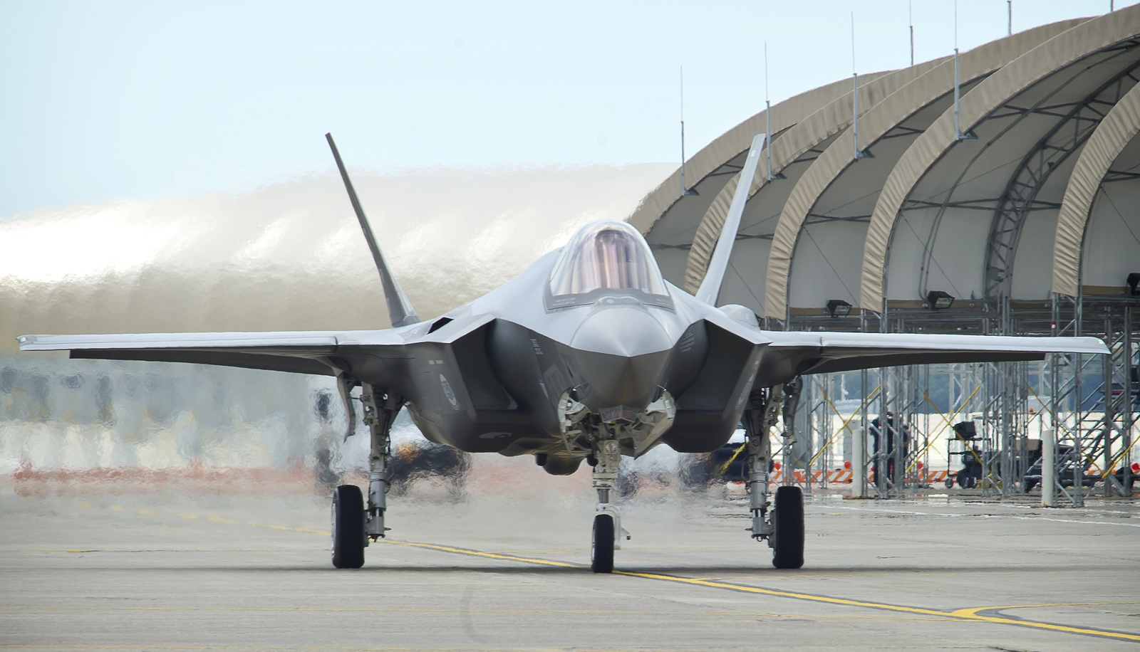 F-35A-front-taxi1.jpg
