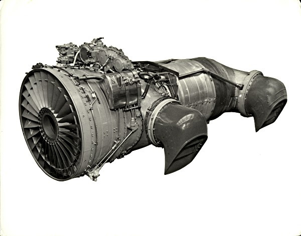 g2282-pegasus-vectored-thrust-turbofan-engine.jpg