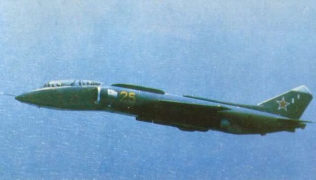 yak-38u-forger-b-in-flight.jpg