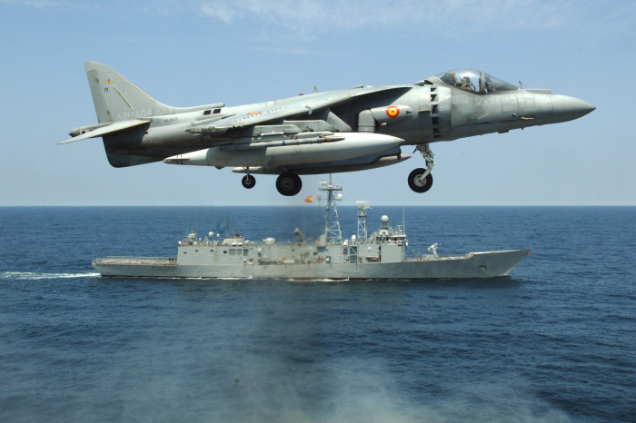 spanish-navy-eav-8b-matador-ii.jpg