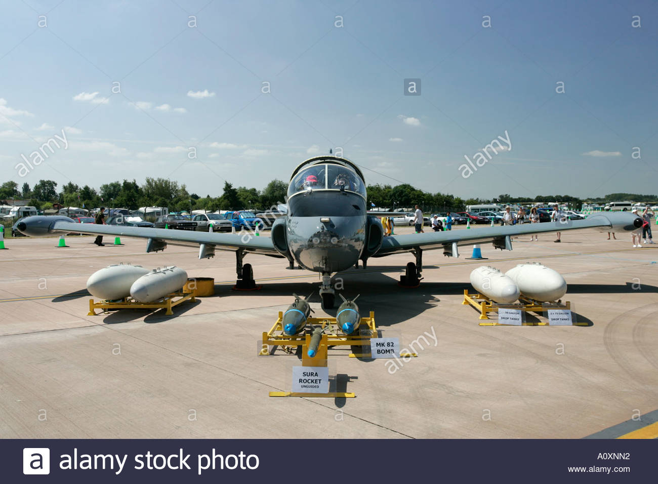 british-aerospace-bac-167-strikemaster-mk82a-riat-2005-raf-fairford-A0XNN2.jpg