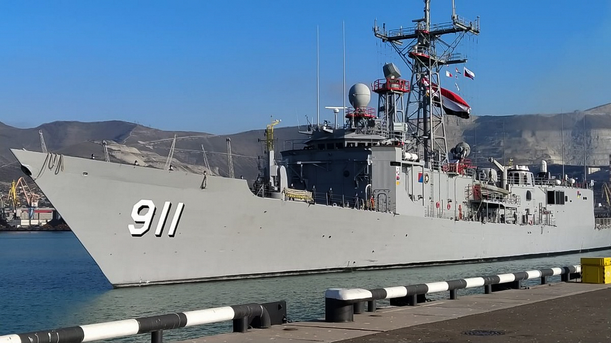 Egyptian-Navy-ships-arrive-in-Russia%E2%80%99s-Novorossiysk-to-take-part-in-joint-drills-.jpg