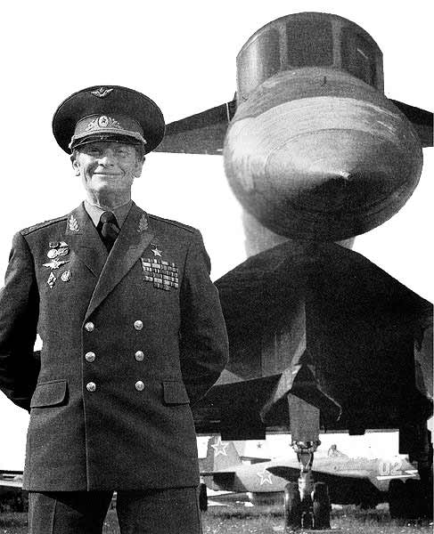 T-4-Vladimir-Ilyushin-01.jpg