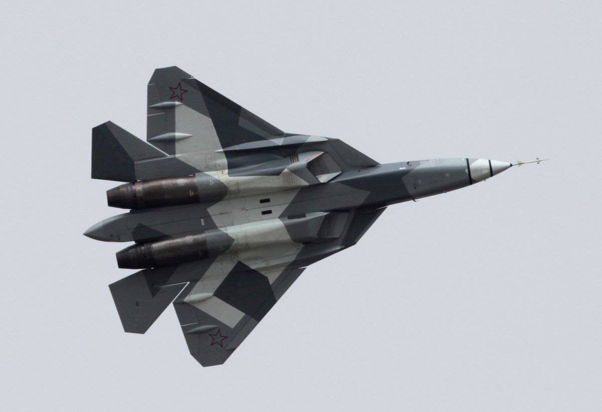 the-su-57-holds-a-variety-of-bombs-and-missiles-in-its-two-large-internal-weapons-bays_798578.jpg