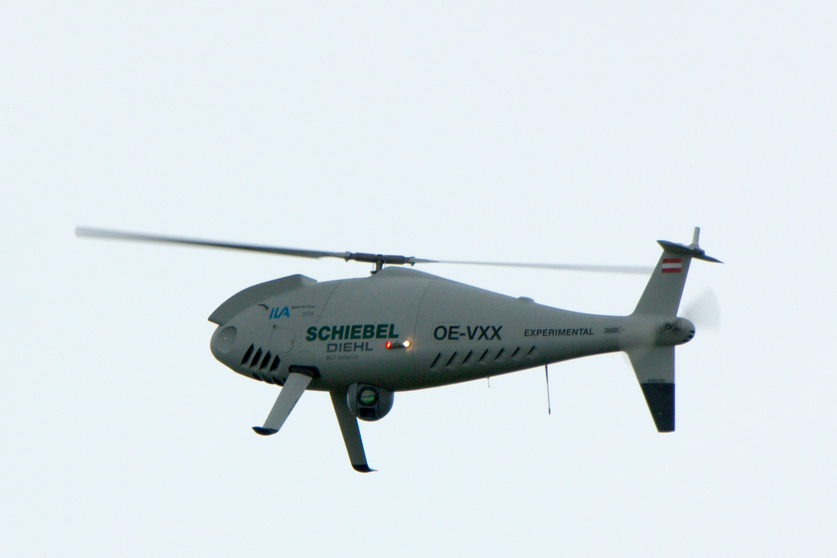 Schiebel_Camcopter_S-100_at_ILA_2010.jpg