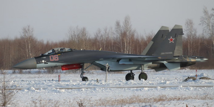 Su-35S_Russian_AirForce_12_2012.jpg