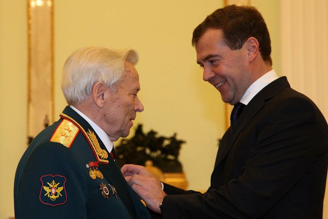 Kalashnikov_Medvedev.jpg