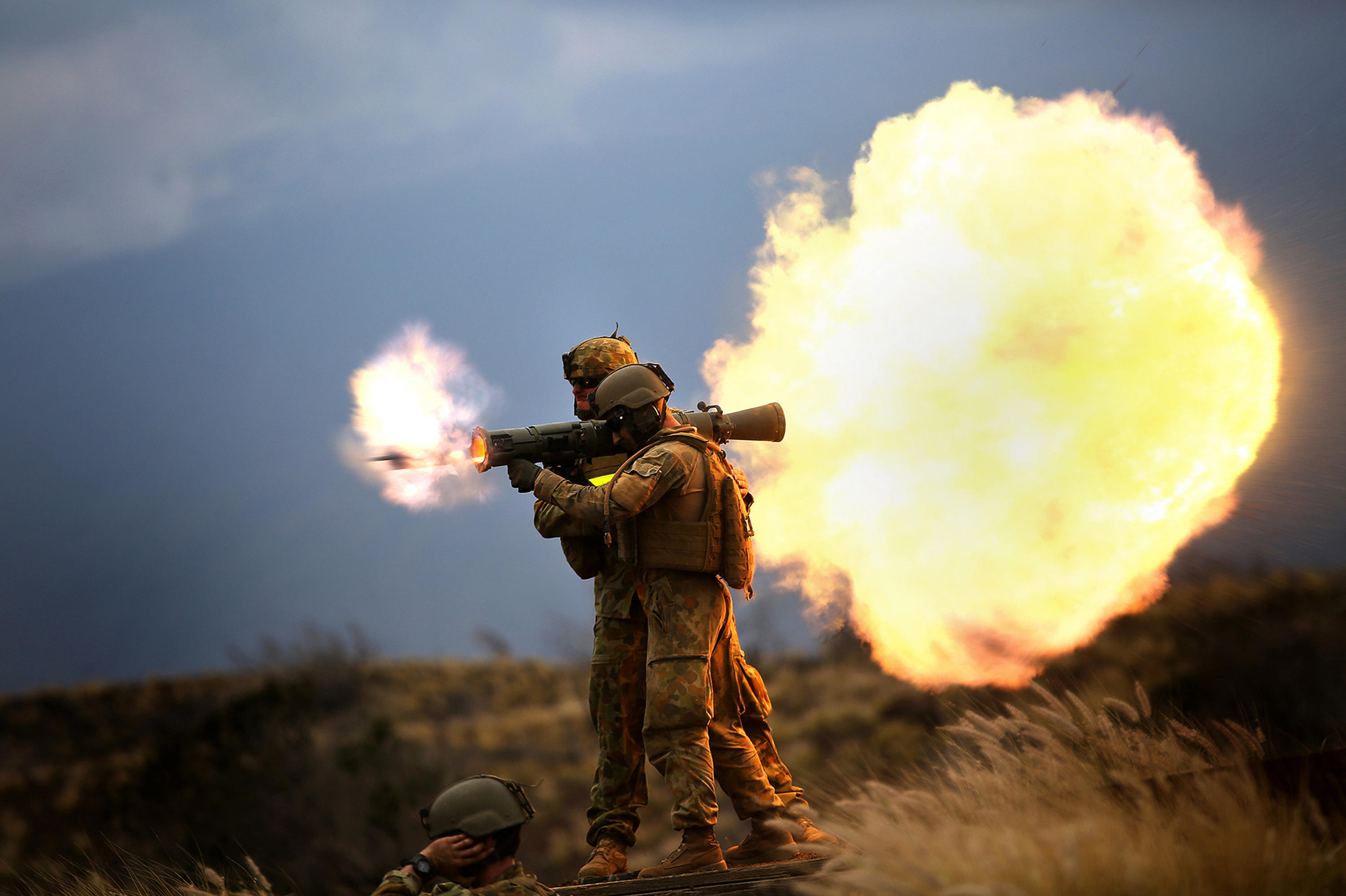 MPOTY_2014_Australian_soldiers_fire_an_84_mm_M3_Carl_Gustave_rocket_launcher.jpg