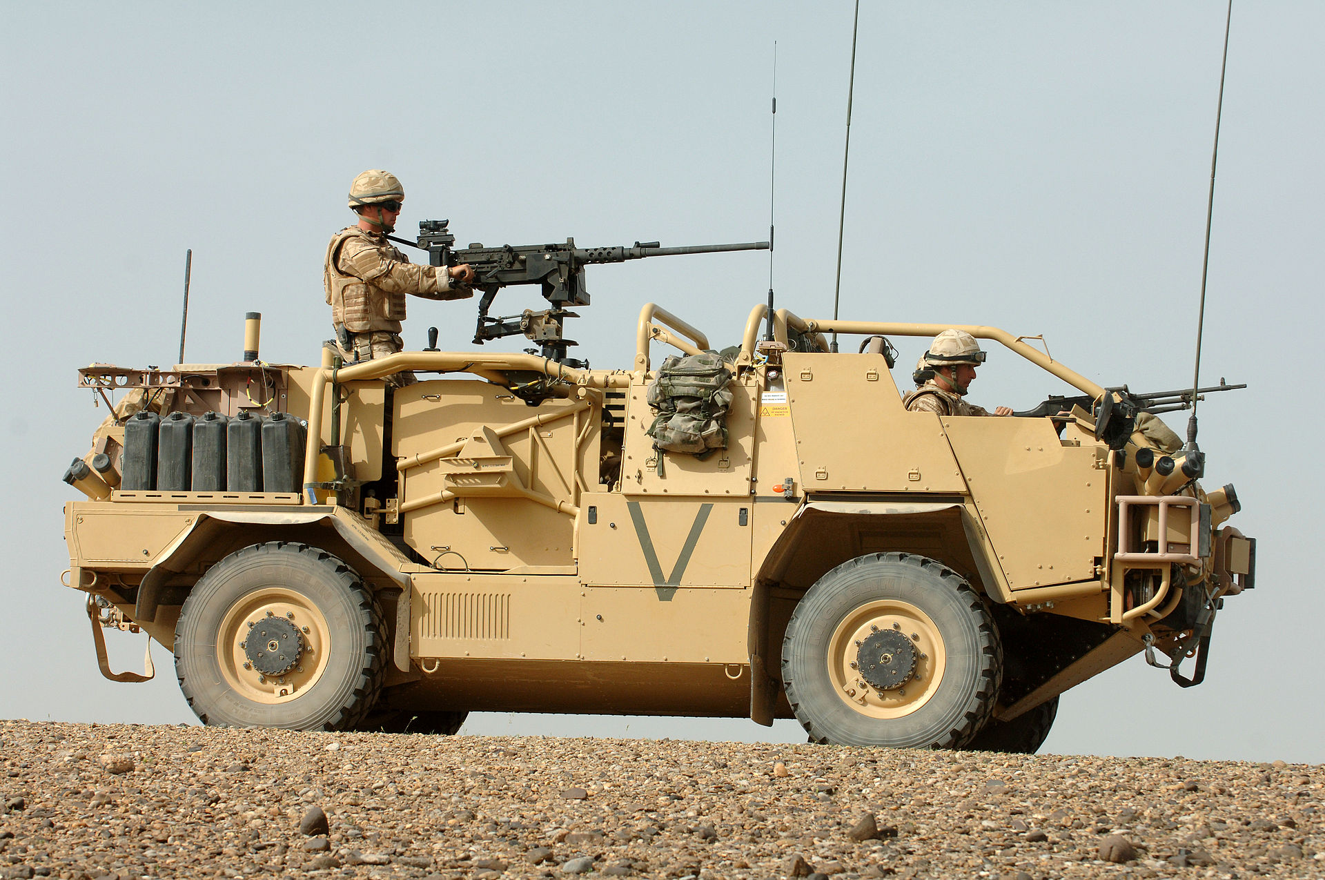 1920px-A_Jackal_Armoured_Vehicle_is_put_through_it%27s_paces_in_the_desert_at_Camp_Bastion%2C_Afghanistan_MOD_45148137.jpg