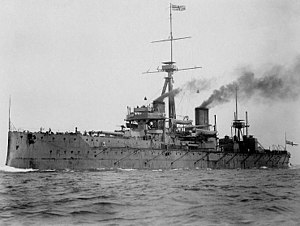 300px-HMS_Dreadnought_1906_H61017.jpg
