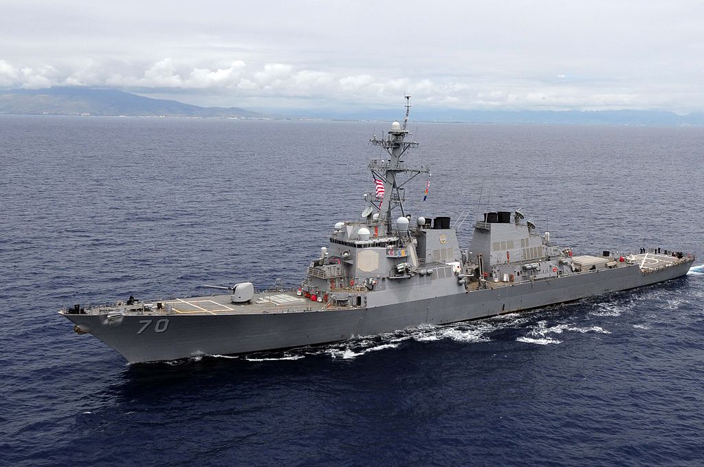 1024px-Flickr_-_Official_U.S._Navy_Imagery_-_USS_Hopper_leaves_Joint_Base_Pearl_Harbor-Hickam..jpg