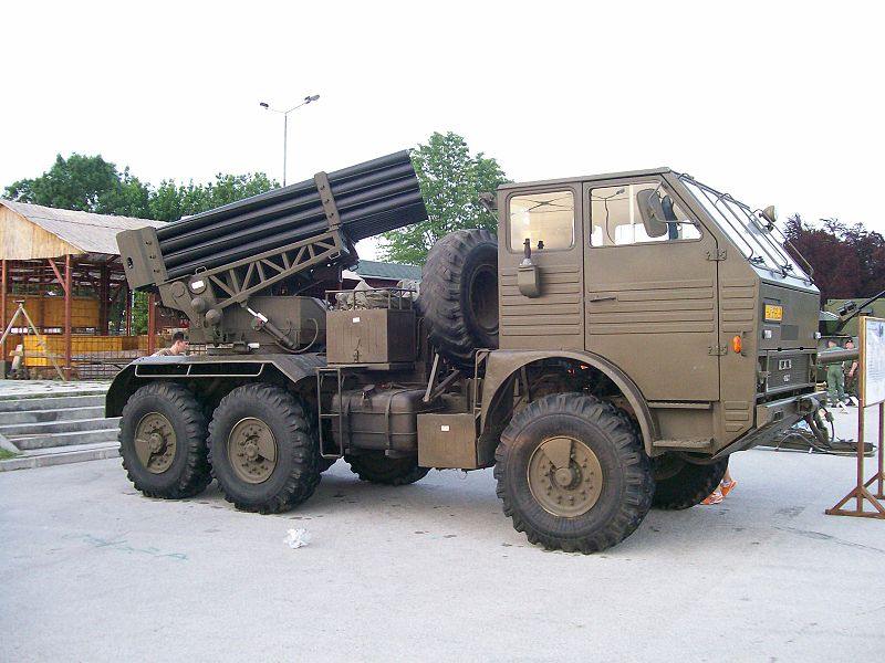 800px-SVLR_122mm_BM-21.jpg