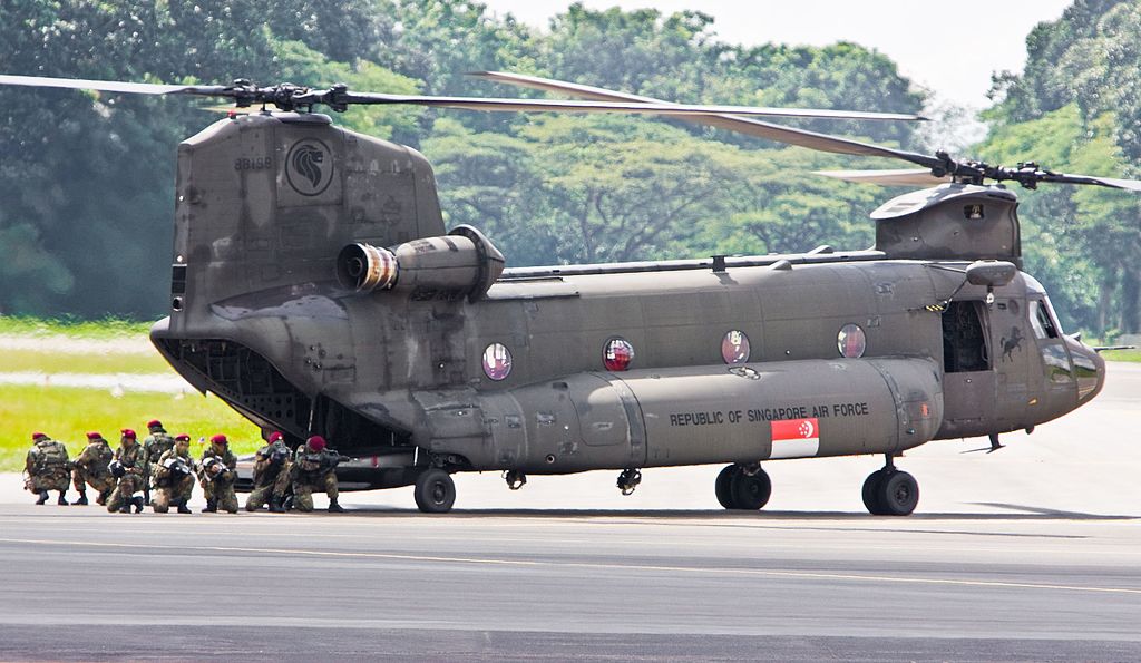 1024px-RSAF_Open_House_2008_Chinook.jpg