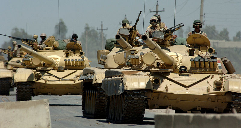 800px-Iraqi_T-72_tanks.jpg