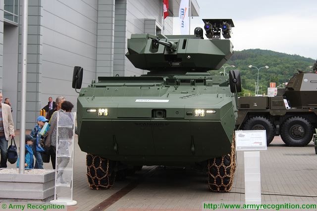 Pandur_II_Rafael_turret_Samson_Mk_II_IDET_2015_International_Exhibition_Defence_Security_Technologies_001.jpg