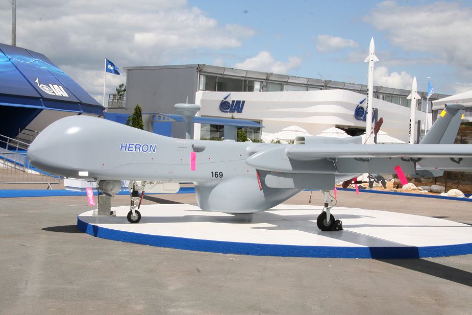 IAI_from_Israel_has_developed_new_technology_to_operate_Heron_UAV_925_001.jpg