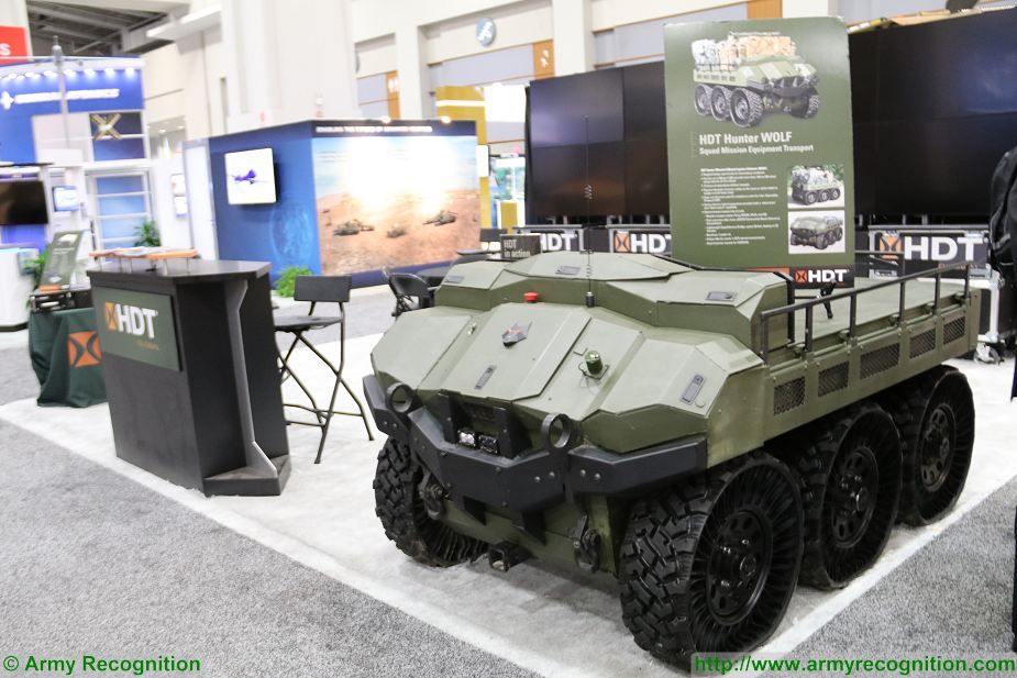HDT_unveils_Hunter_Wolf_UGV_for_US_Army_Squad_Mission_Equipment_Transport_925_001.jpg