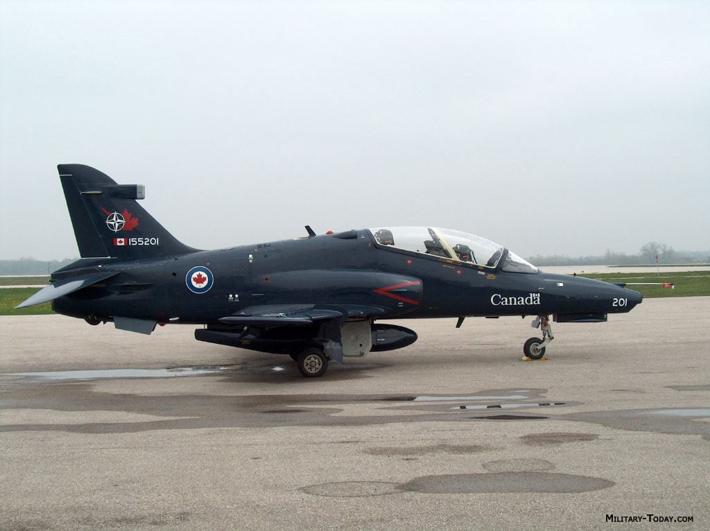 العراق يشتري 24 طائرة تدريب بريطانية قيمتها 1.6 مليار دولار