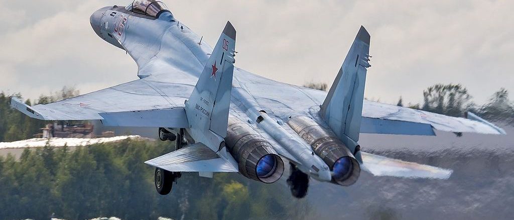 Sukhoi_Su-35-VS-Typhoon-السعودية-1024x642