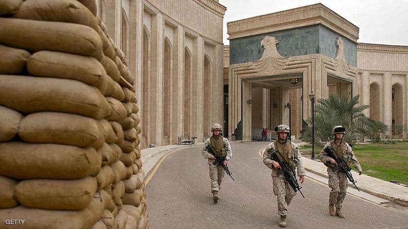 العراق ينفي تعرض القواعد الأمريكية على أراضيه للقصف