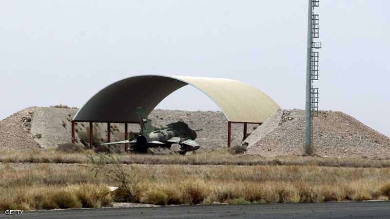 تدمير مخازن أسلحة في قاعدة الدليمي العسكرية