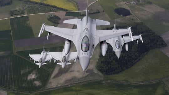 بريطانيا تجد ثغرة لبيع طائرات حربية للسعودية وتخطى ألمانيا
