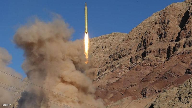 إيران تختبر صاروخا باليستيا متوسط المدى وصل إلى ألف كم