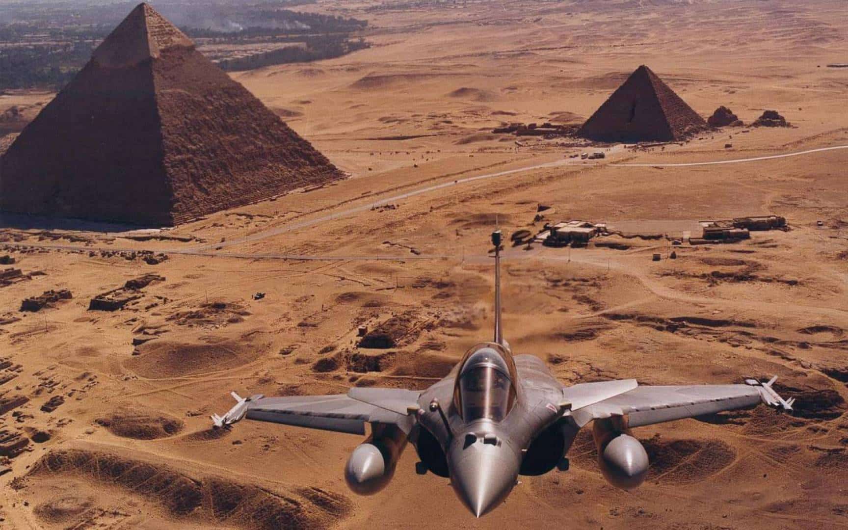 الجيش المصري يتفوق بالسلاح على نظيره الأمريكي