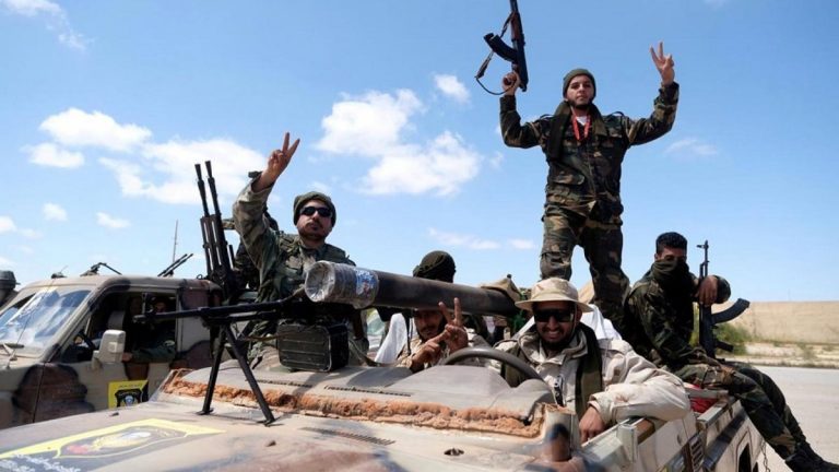 الجيش الليبي يسيطر على مناطق واسعة جنوب طرابلس