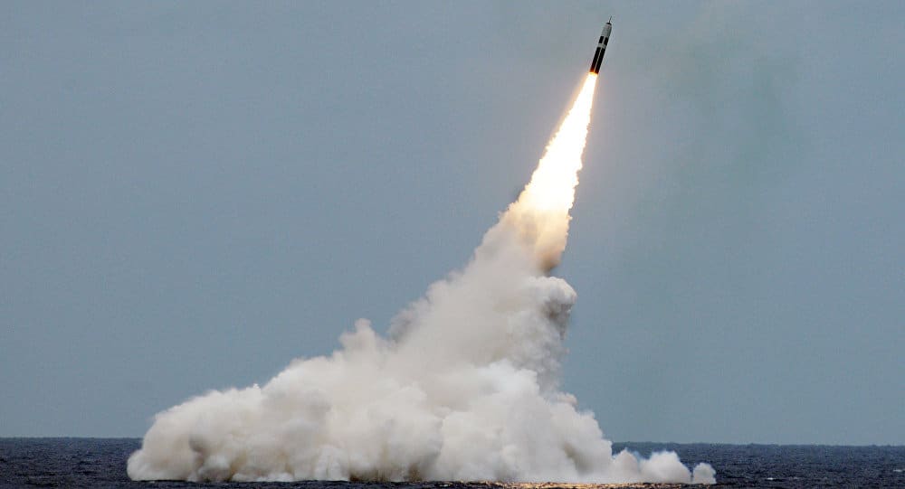 اختبار الصواريخ الباليستية الأمريكية  يشير إلى رأس حربي جديد..فيديو