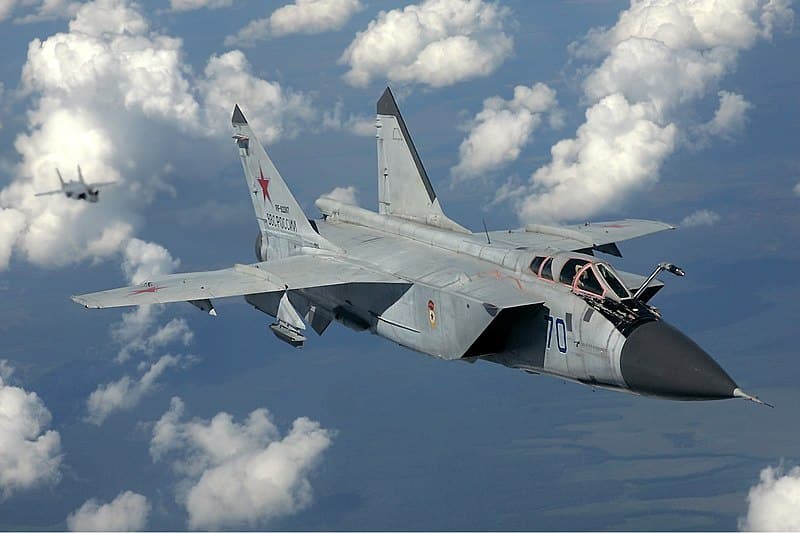 مميزات طائرة ميغ 31  الروسية المعدلة “السفينة الجوية”