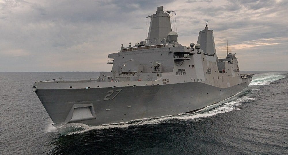 السفن الأمريكية تثبت أول نظام ليزر قتالي