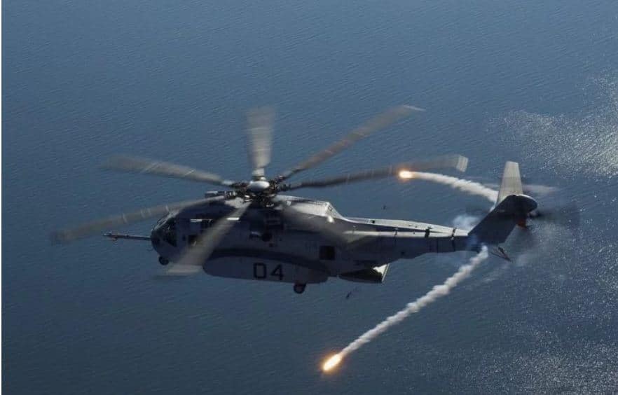 المروحية الأمريكية الثقيلة CH-53K بنسختها الجديدة تنهي اختبار التوهج