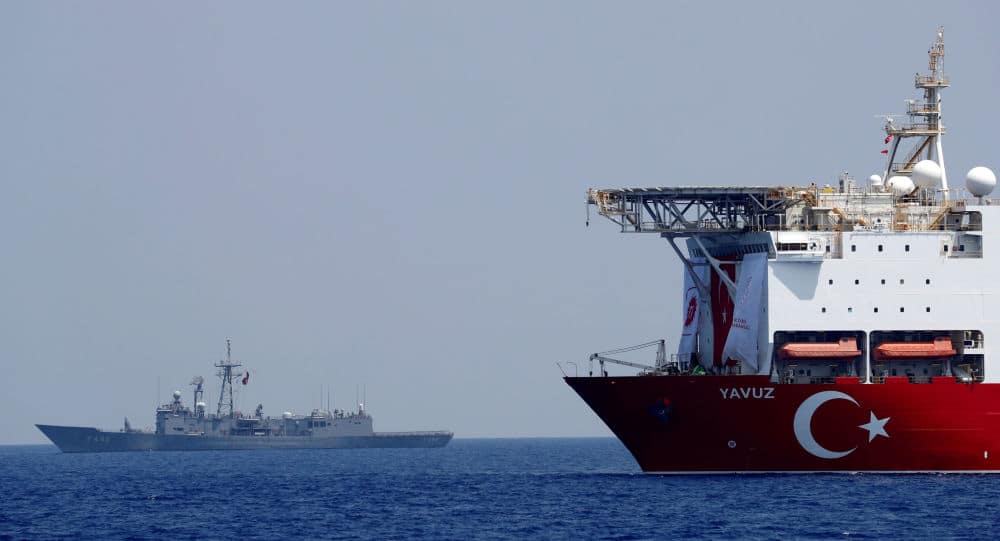 الجيش الليبي متأهب بعد توقيف سفينة تركية في درنه