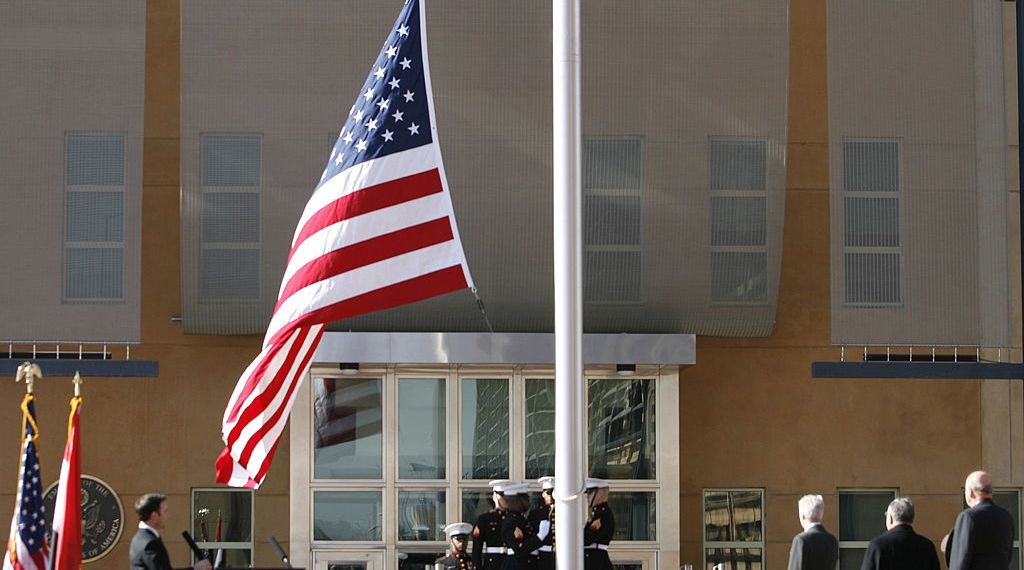 السفارة الأمريكية في بغداد تستقدم تعزيزات عسكرية
