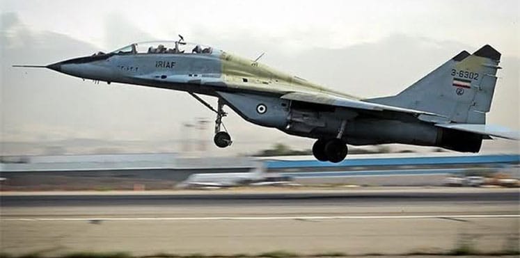 تحطم مقاتلة إيرانية من طراز ميغ 29 ومقتل طيارها..فيديو