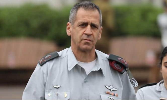 قائد الجيش الإسرائيلي : قصفنا أهداف في العراق و نحذر من حرب مع إيران