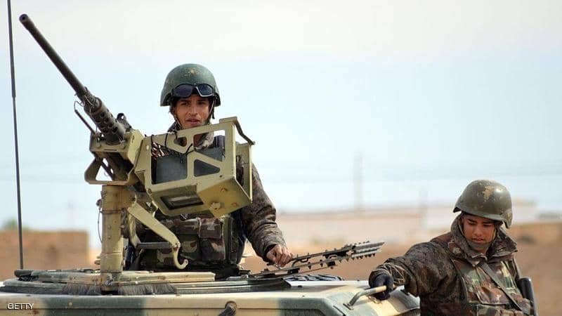 الجيش التونسي يرفع حالة التأهب الأمني على الحدود الليبية