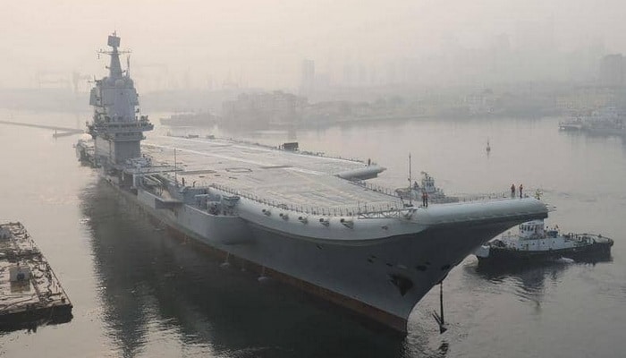 حاملة الطائرات “شاندونغ” تدخل الخدمة في اسطول الصين