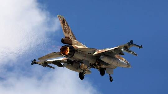 إسرائيل تستغل الطيران المدني لقصف دمشق