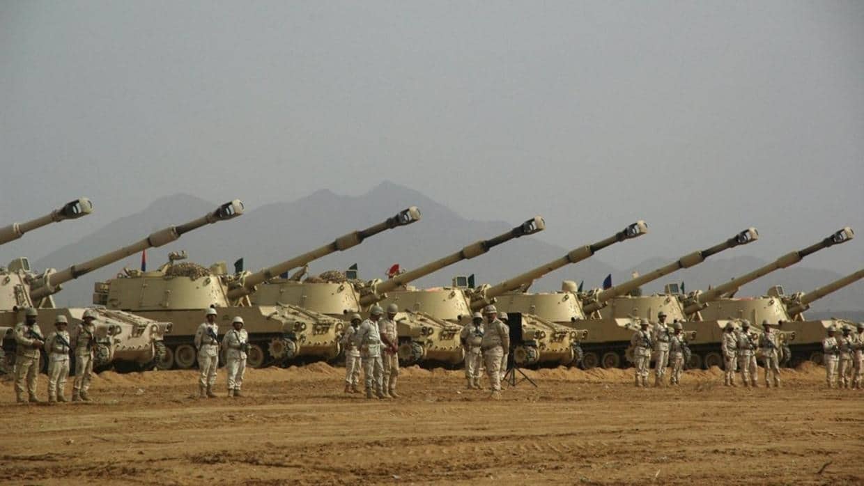 قرار جديد يتيح للسعودية والإمارات استيراد السلاح من جنوب أفريقيا