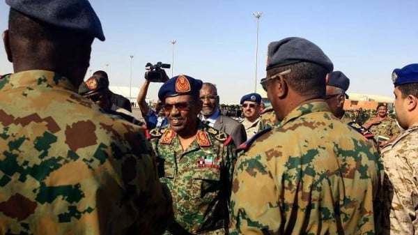 قادة الجيش السوداني هل يسلمون رئيسهم البشير للجنائية الدولية؟