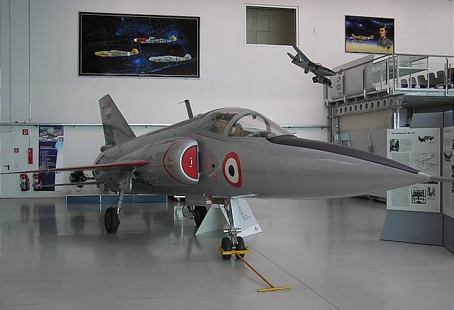 القاهرة 300