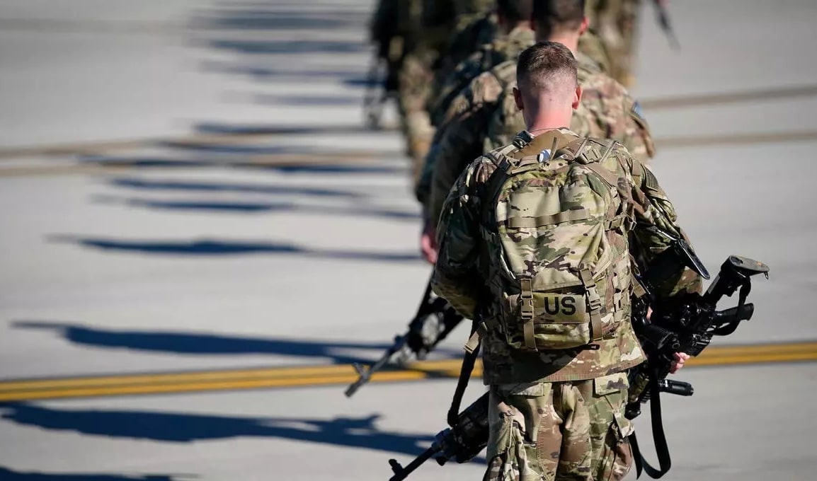 ماذا وراء تحركات الجيش الأمريكي في العراق..هل بدأ الإنسحاب؟