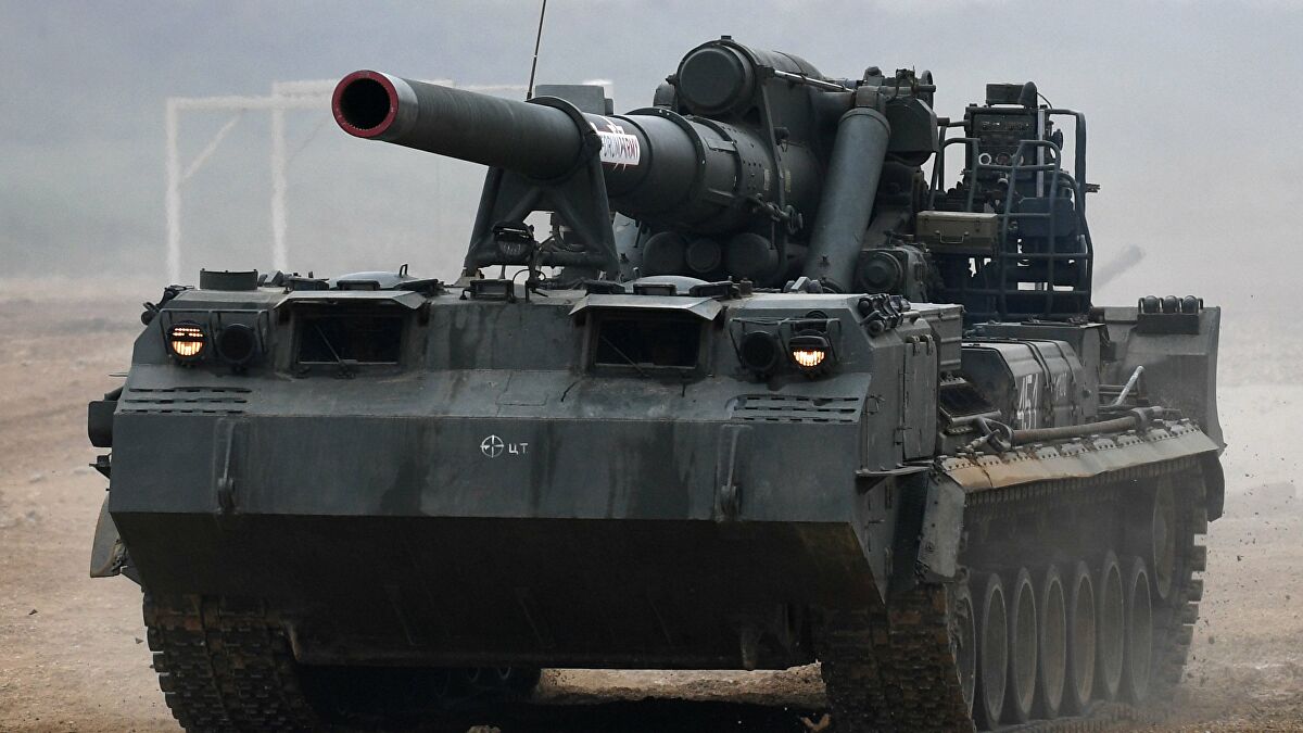 الجيش الروسي يبدأ بتسلم أقوى مدفع في العالم “مالكا”