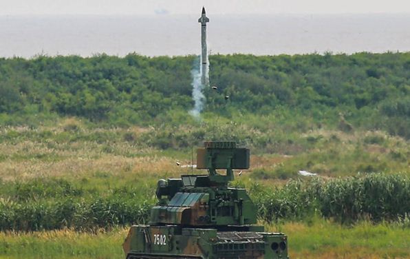 HQ-17 نظام صواريخ جوية النسخة الصينية شبيهة تور الروسي