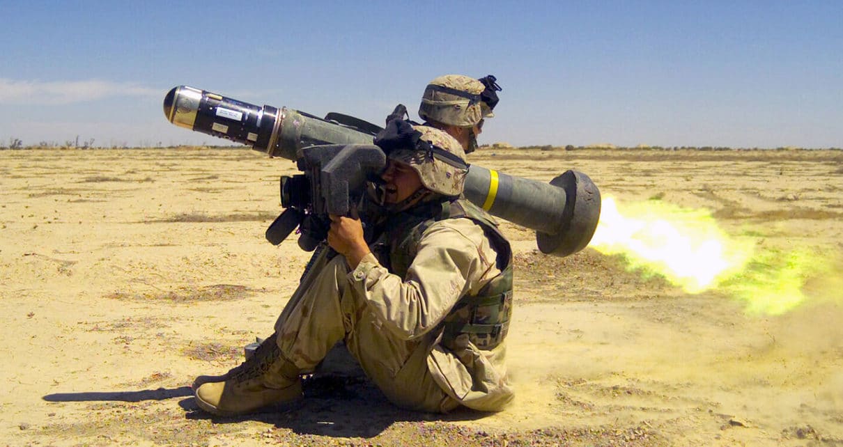 الولايات المتحدة تسلم 128 صاروخ FGM-148 Javelin مضاد للدبابات إلى إستونيا