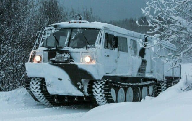 Ruslanحاملة شاحنات روسية مفصلية لجميع التضاريس