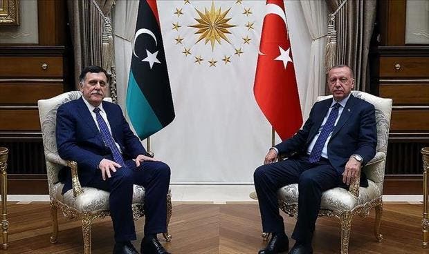 تركيا تشعل الحرب في ليبيا بإرسالها أسلحة متطورة للوفاق