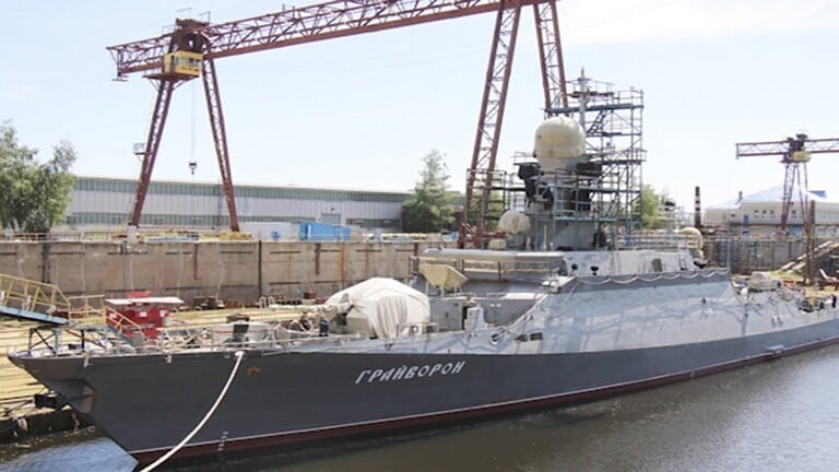 انضمام  سفينة الصواريخ ” غايفارون” الى أسطول البحر الأسود الروسي